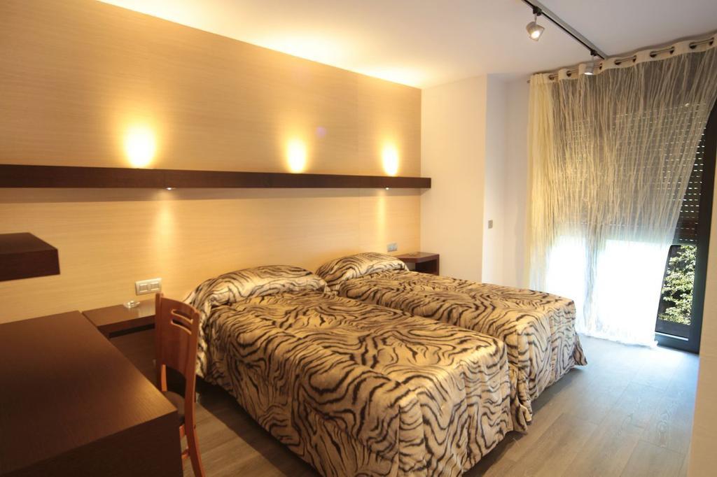 Hotel 9 Sant Antoni Ribes De Freser Pokoj fotografie